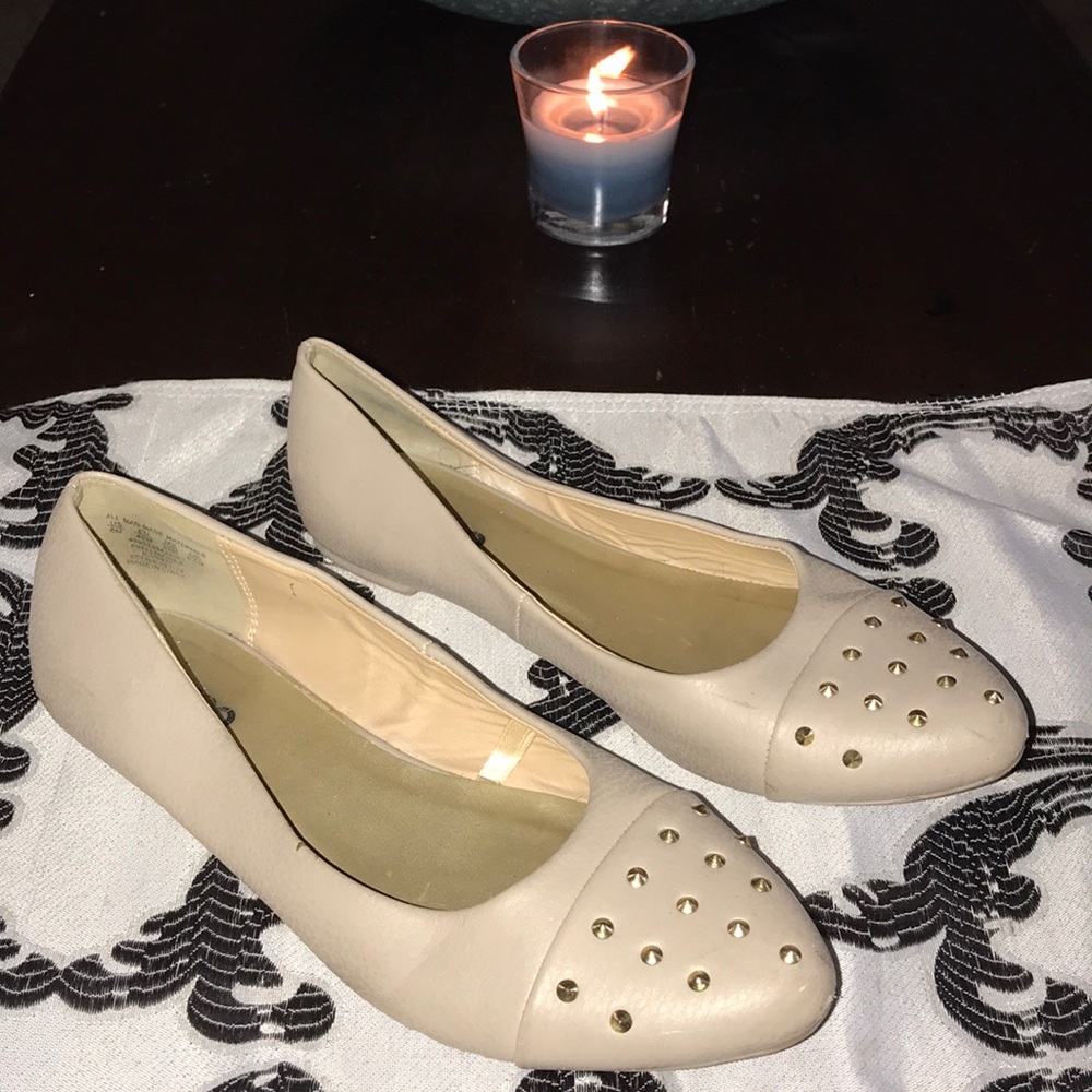 Stud Nude Flats